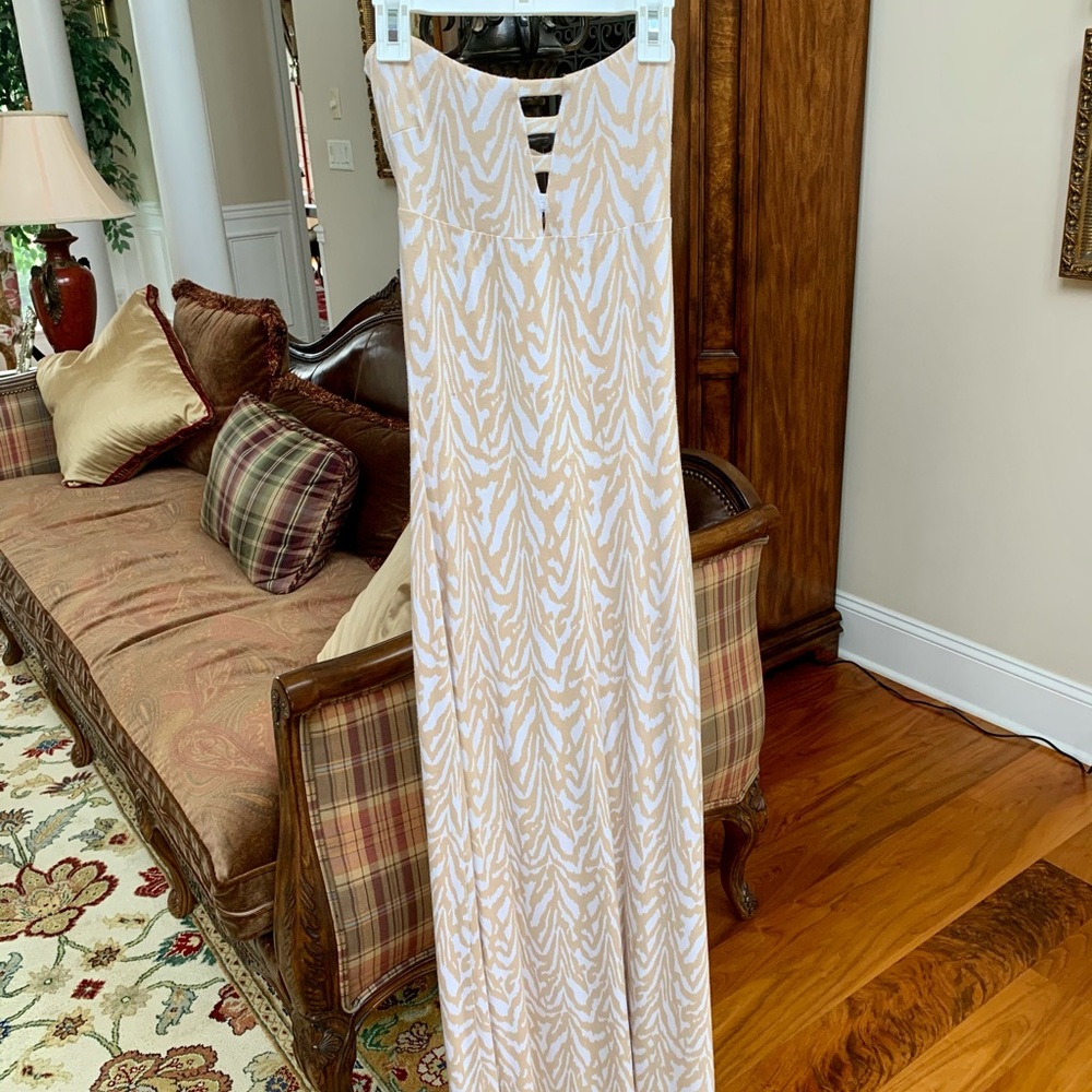 Bebe Strapless Maci Dress